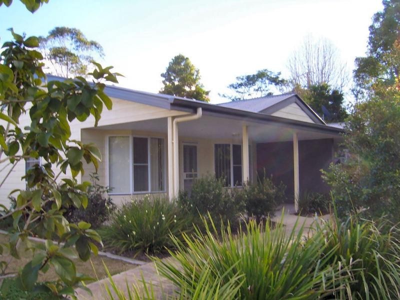 2/11 Delicia Road, Mapleton QLD 4560