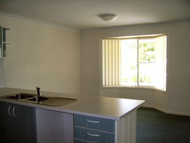 2/11 Delicia Road, Mapleton QLD 4560