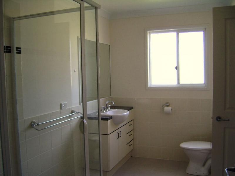 2/11 Delicia Road, Mapleton QLD 4560