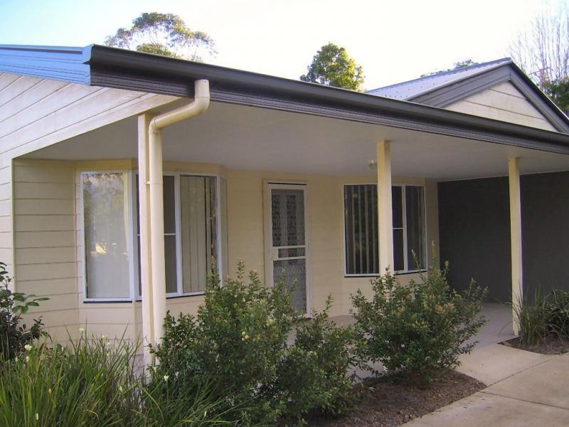 2/11 Delicia Road, Mapleton QLD 4560