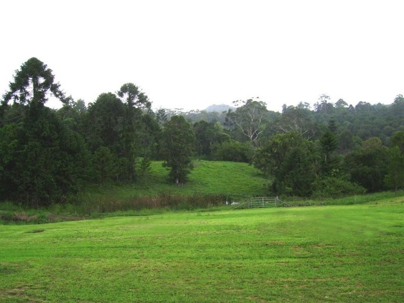 104A Thrushs Road, Dulong QLD 4560