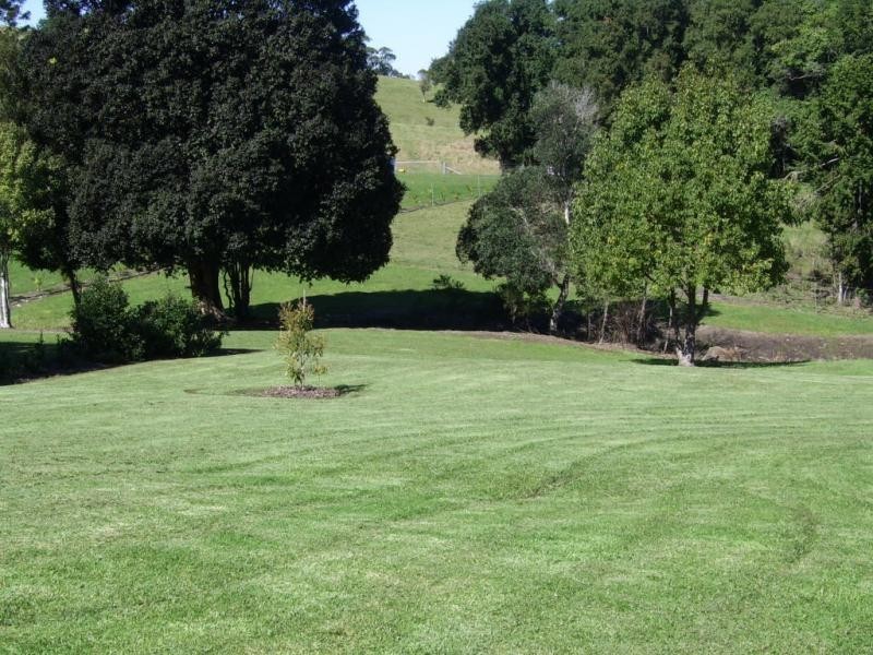 104A Thrushs Road, Dulong QLD 4560