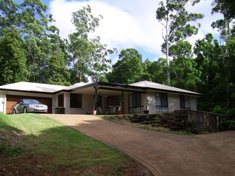 25 Billabong Place, Mapleton QLD 4560