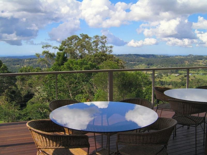 38 Lantana Lane, Mapleton QLD 4560