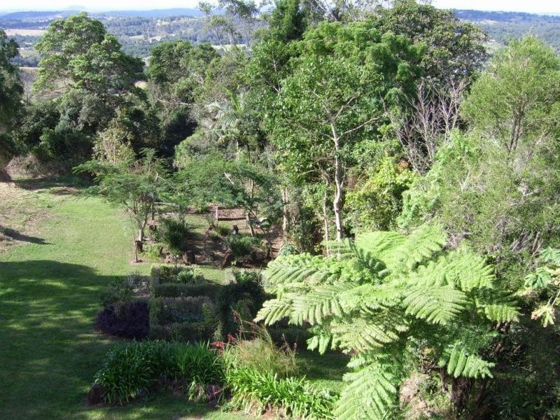 38 Lantana Lane, Mapleton QLD 4560