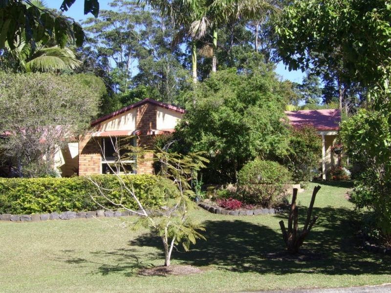 8 Toona Place, Mapleton QLD 4560