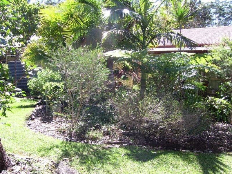 8 Toona Place, Mapleton QLD 4560