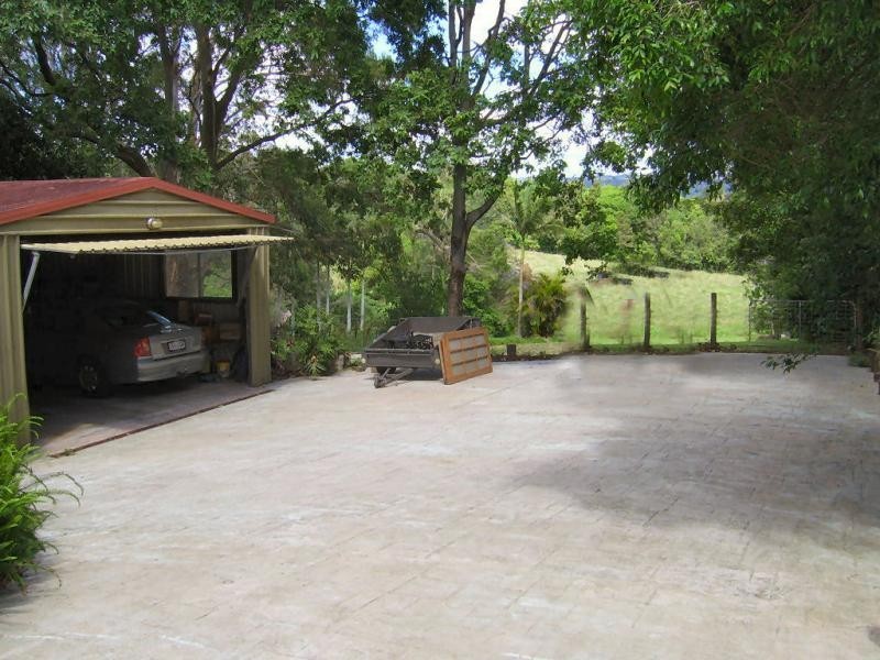 194 Kureelpa Falls Road, Kureelpa QLD 4560
