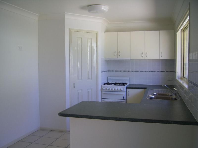 11 Tamarin Drive, Mapleton QLD 4560