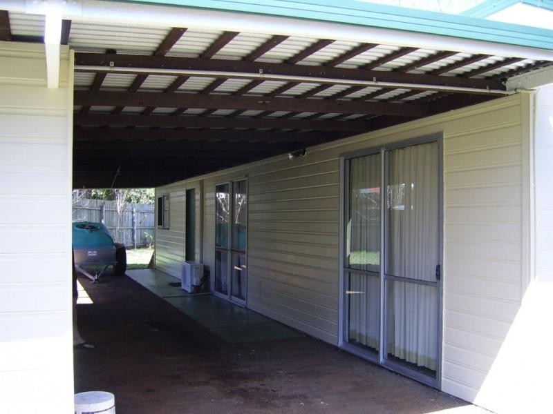 11 Tamarin Drive, Mapleton QLD 4560