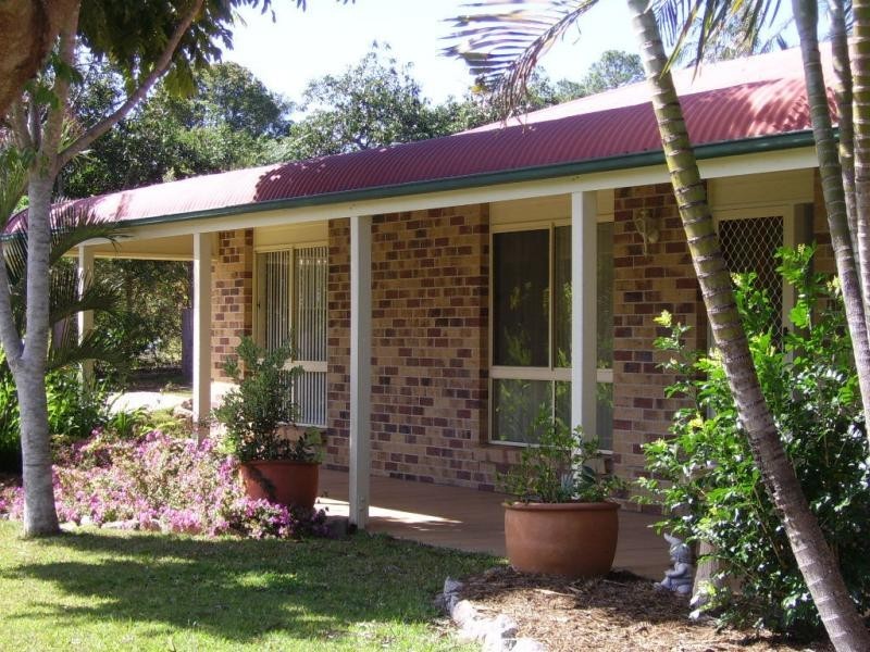 11 Tamarin Drive, Mapleton QLD 4560