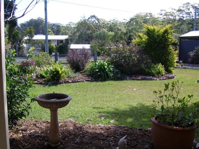 11 Tamarin Drive, Mapleton QLD 4560