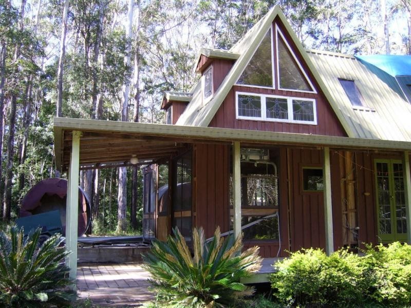 90 Mapleton Forest Road, Mapleton QLD 4560