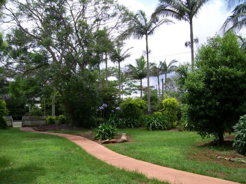 25 Post Office Road, Mapleton QLD 4560