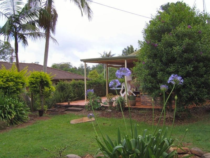 25 Post Office Road, Mapleton QLD 4560