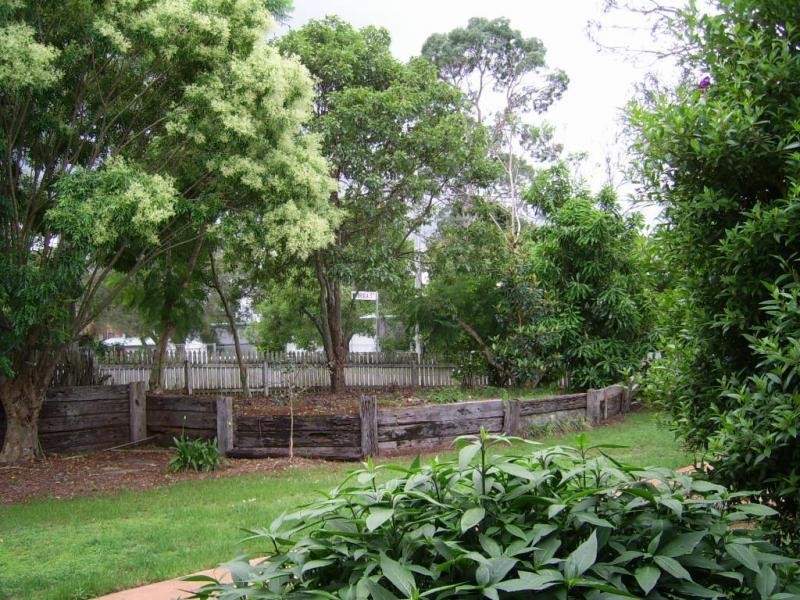 25 Post Office Road, Mapleton QLD 4560