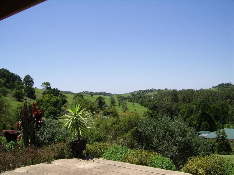 94 Thrushs Road, Dulong QLD 4560