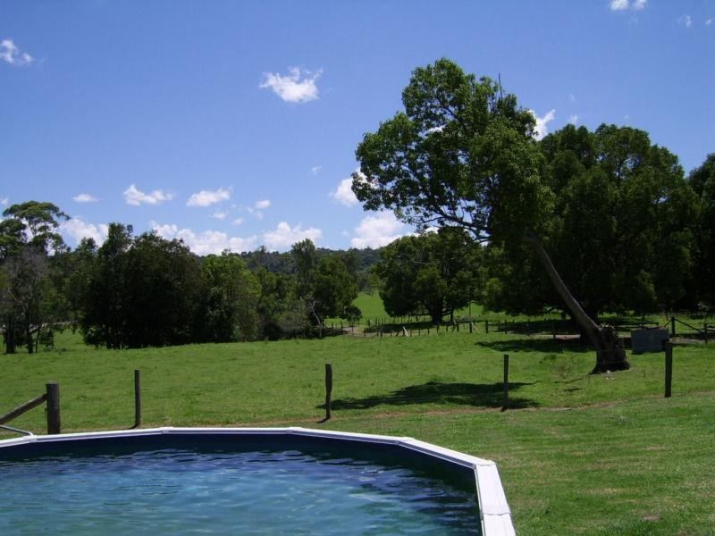 2 Willandra Place, Kureelpa QLD 4560