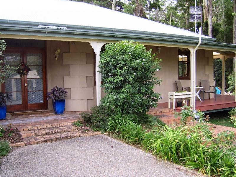 13 Toona Place, Mapleton QLD 4560
