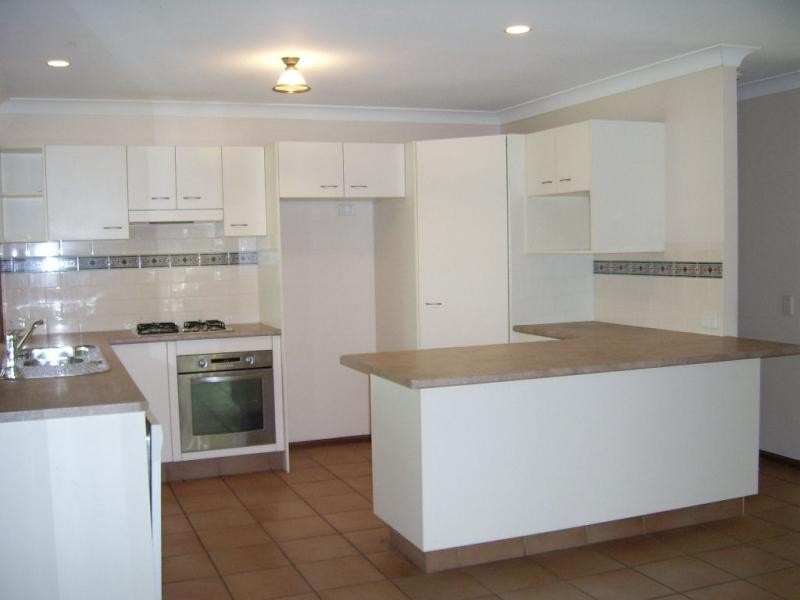 Mapleton QLD 4560