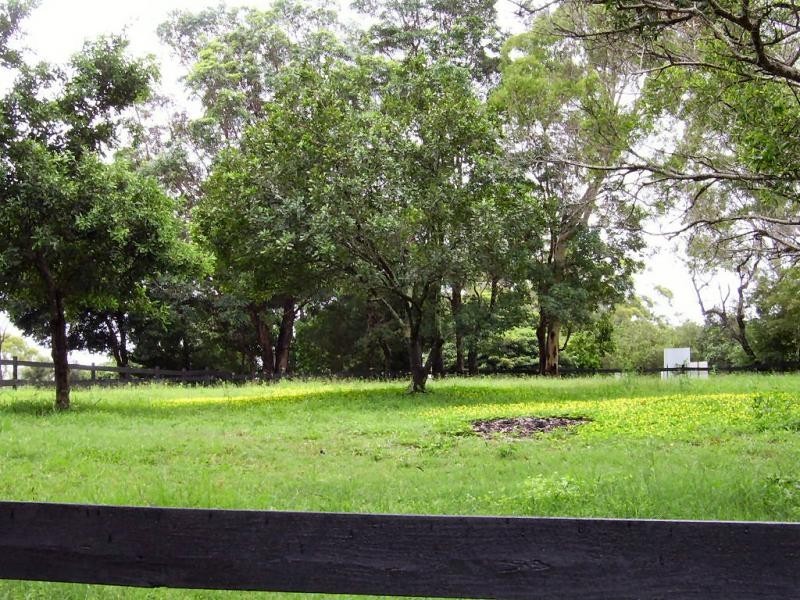 2 Woodland Avenue, Dulong QLD 4560