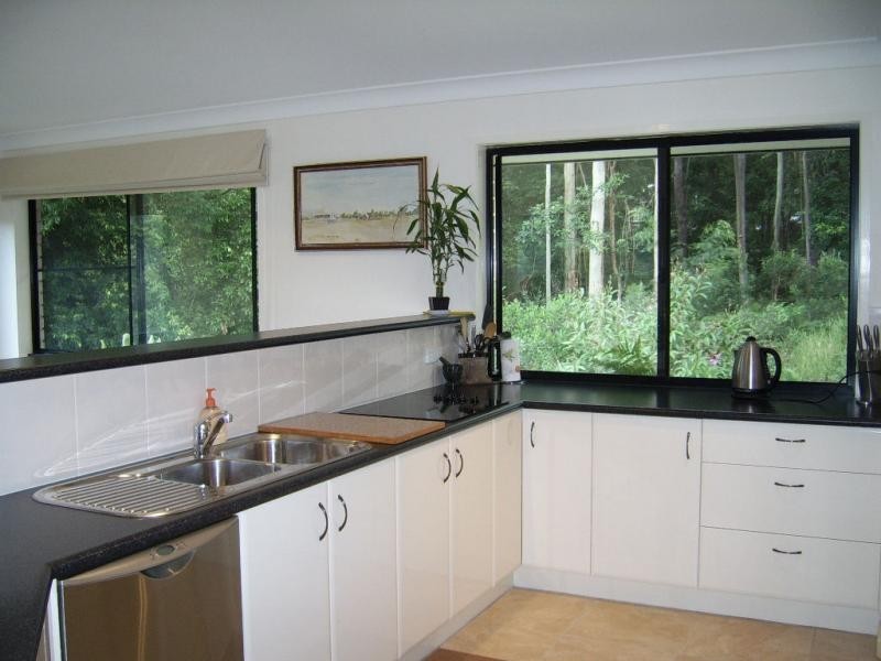 28 Billabong Place, Mapleton QLD 4560