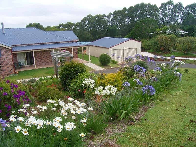 19 Akala Street, Flaxton QLD 4560