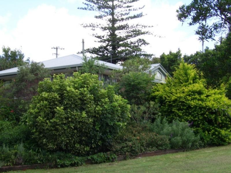 3 Rainbow Park Drive, Mapleton QLD 4560