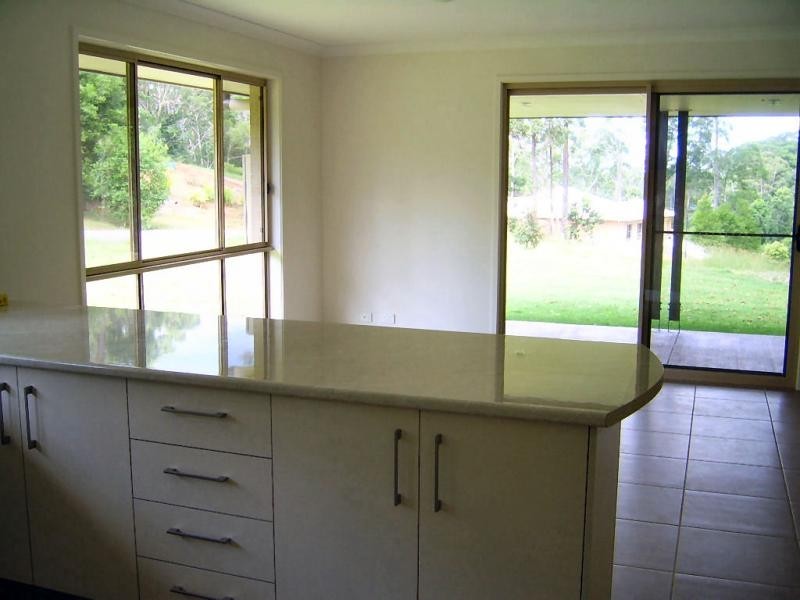 Mapleton QLD 4560