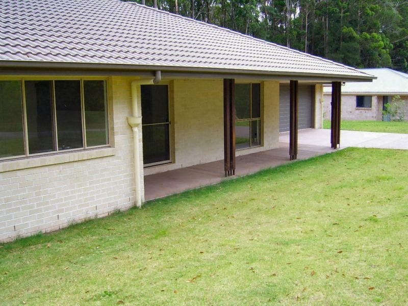 Mapleton QLD 4560