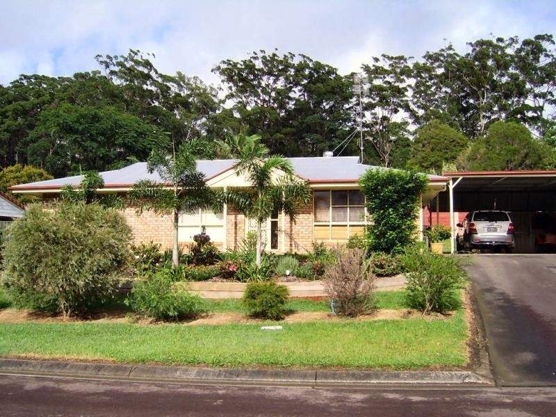 6 Toona Place, Mapleton QLD 4560