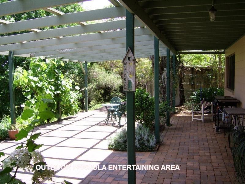 64 Johnson Road, Mapleton QLD 4560