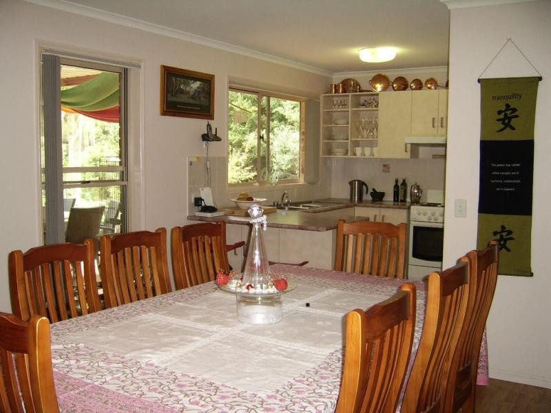 10 Toona Place, Mapleton QLD 4560