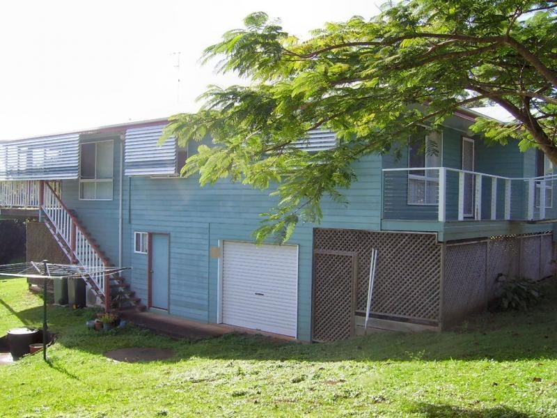 2 Rainbow Park Drive, Mapleton QLD 4560