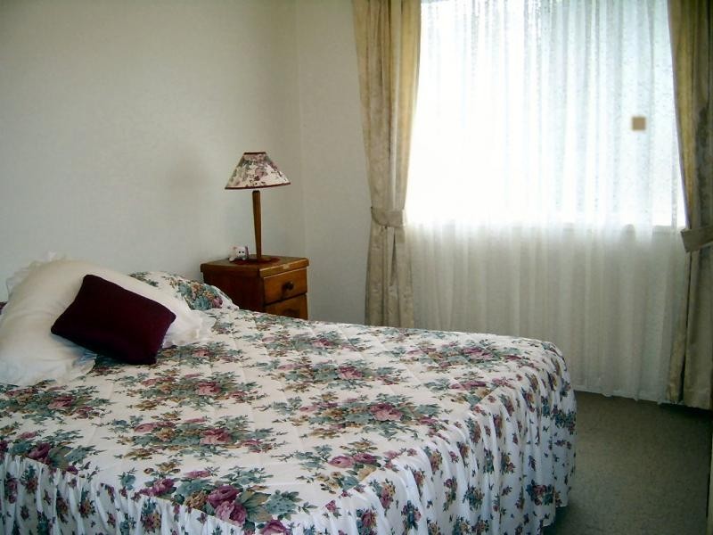 2 Rainbow Park Drive, Mapleton QLD 4560