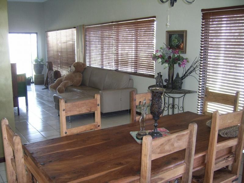 Mapleton QLD 4560