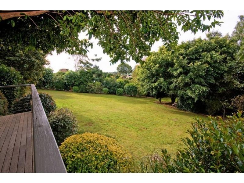 1 Cycad Place, Flaxton QLD 4560