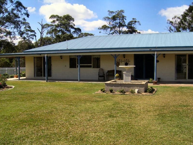 1 Spring Pastures Drive, Mapleton QLD 4560