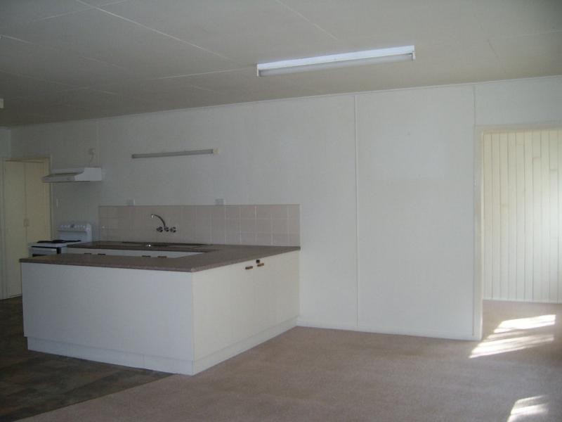 2 The Parkway Place, Mapleton QLD 4560