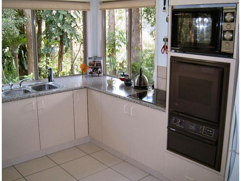 20 Ratcliffe Road, Diamond Valley QLD 4553