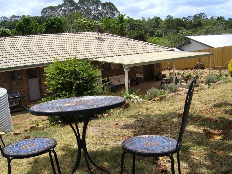 24 Carrington Drive, Flaxton QLD 4560