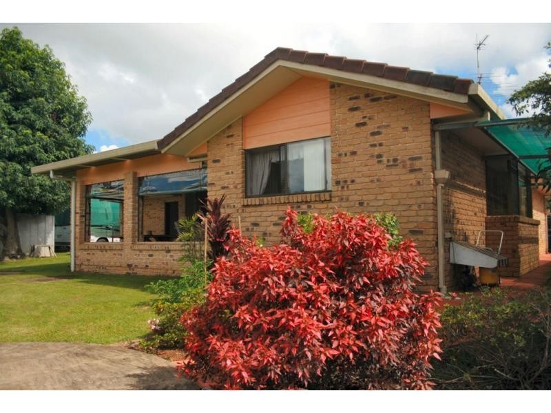 Mapleton QLD 4560