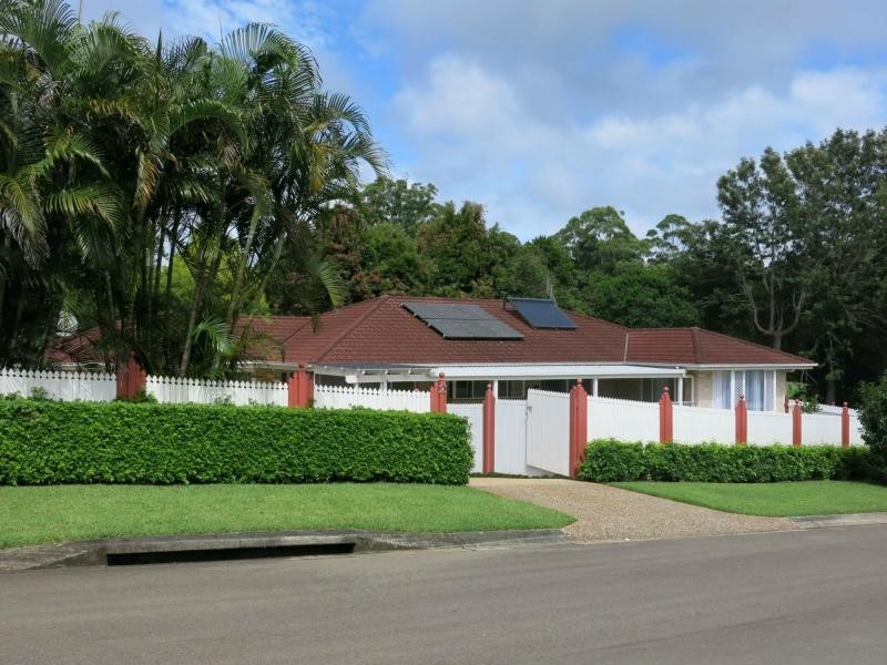 2 Billabong Place, Mapleton QLD 4560