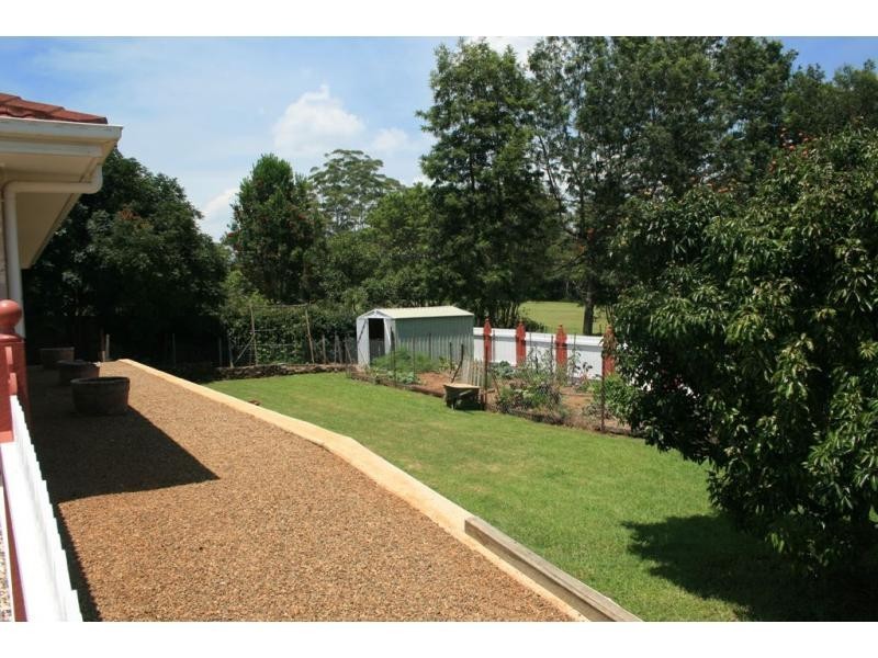 2 Billabong Place, Mapleton QLD 4560