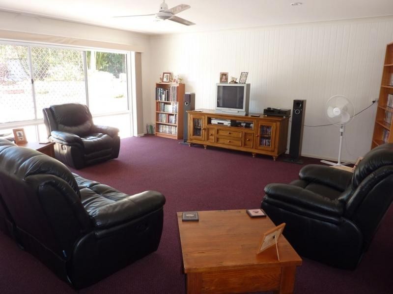 2 Billabong Place, Mapleton QLD 4560