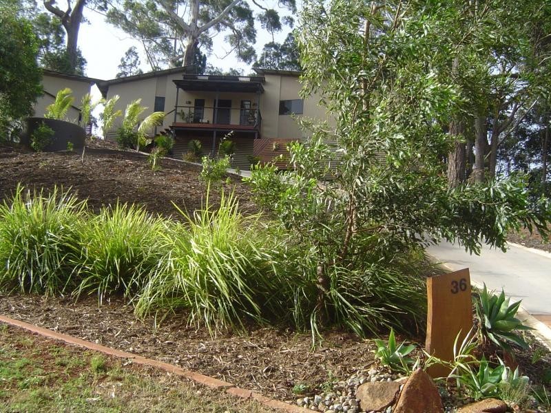 36 The Parkway Place, Mapleton QLD 4560