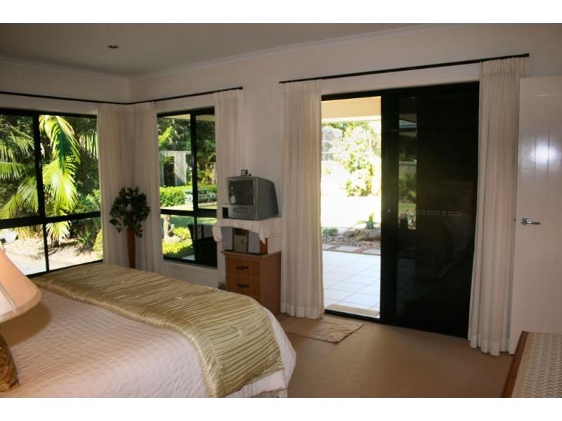 6 The Parkway Place, Mapleton QLD 4560
