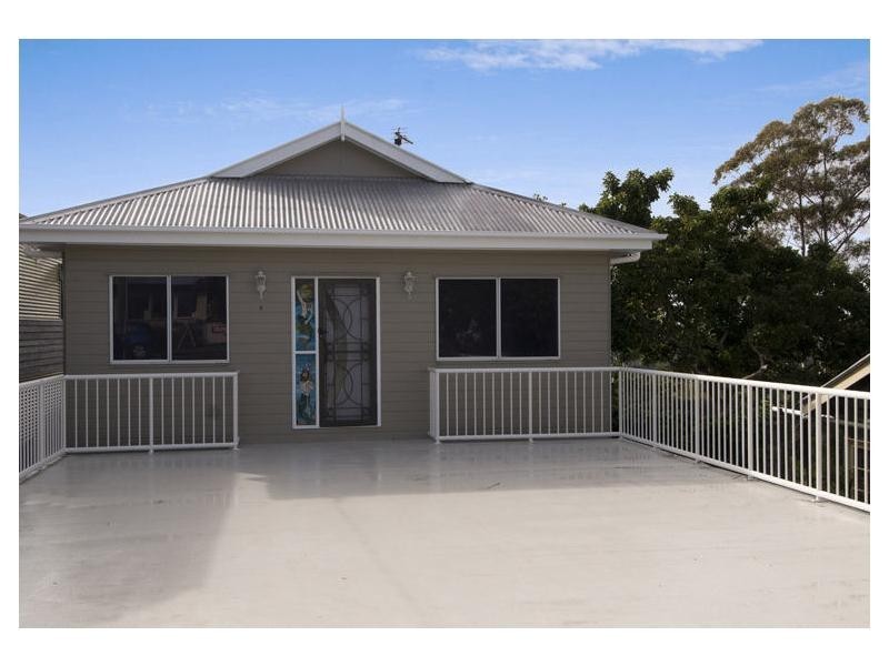 8 Post Office Road, Mapleton QLD 4560