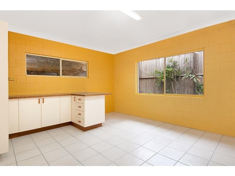 8 Post Office Road, Mapleton QLD 4560