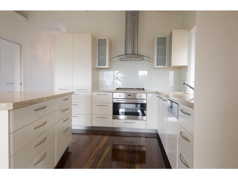 8 Post Office Road, Mapleton QLD 4560